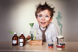 Aus bei diesen experimenten mischt ihr wasser, öl, essig, backpulver, brausetabletten und zitronensäure erhaltet aufregende reaktionen, aber mit der richtigen farbkombination erreicht ihr erst den richtigen effekt. Experimente Im Kindergarten Nachwuchsforscher Am Werk Pro Kita Portal