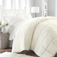 Our down alternative feels identical to our down version, but it's filled with plush, hypoallergenic microfiber. Home Collection All Seasons Down Alternative Comforter Bed Bath Beyond