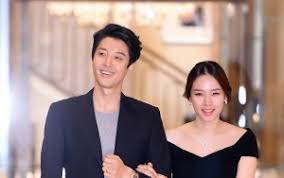 Born 26 july 1980) is a south korean actor and singer. Akhirnya Diungkap Ke Publik Cantiknya Anak Pertama Lee Dong Gun Dan Jo Yoon Hee Bikin Gemas