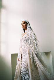 Maybe you would like to learn more about one of these? Wana Limars Hochzeit Eine Internationale Afghanische Party Vogue Germany