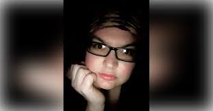 Gretchen Nichols's Instagram, Twitter & Facebook