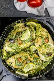 One Pot Tuscan Chicken Pesto Skillet With Olives And Lemon Low Carb Pesto Chicken Tuscan Chicken Low Carb Dinner Recipes