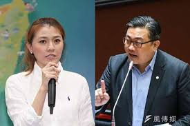 Re:爆卦王定宇:ptt八卦板認知作戰已經要求查處@gossiping，共有19則留言，16人參與討論，9推 0噓 10→， ※ 引述《uhbygv45 (艾斯克特)》之銘言：: çŽ‹å®šå®‡è¢«çˆ†åŒå±…é¡è‹¥èŠ³åå˜´é æ¸¬ åªæœ‰å¥¹åšé€™ä»¶äº‹æ‰èƒ½æ›¿2äººè§£åœ é¢¨å‚³åª' Line Today