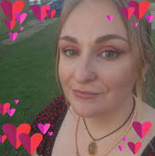 Hi I have a family member who lives in Greatstone who is wanting to hear  experiences with your local Romney funeral directors and florist for  funeral flowers please. If you could highly