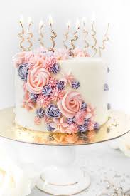 Cake Ideas For Women S 60th Birthday Check Out Latest Birthday Cake Ideas For Teens Girls Sweet Sixteen Pink 60th Birthday C Pretty Birthday Cakes Unique Birthday Cakes Birthday Cake With Flowers