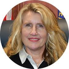 Christine Ridenour's Instagram, Twitter & Facebook