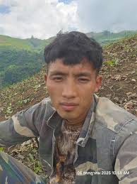 I lived in Pollards hill north my Father still lives there went to Norbury  Manor girls