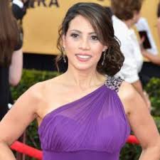 After graduation from lehman, rodriguez studied for two years under. Elizabeth Rodriguez Bio Affair Single Net Worth Ethnicity Salary Age Nationality Height Actor