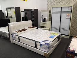 Harga set bilik tidur kayu jati desainrumahid com. Set Bilik Tidur Putih Chan Furniture Kuala Terengganu Facebook