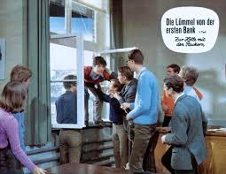 Pepe nietnagel's bunch's pranks make their school a logical choice for the ministry of education to reassign an elite teacher to. Die Lummel Von Der Ersten Bank Home Facebook