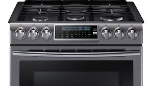 The price is high but might be worth it for home bakers. Samsung Nx58k9500ws Slide In Gas Range Review Reviewed