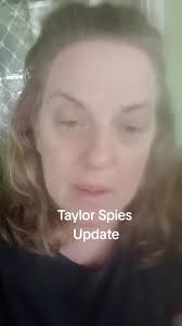 Taylor Spies Rochelle