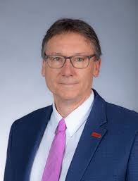 Jonathan Pegues's Instagram, Twitter & Facebook