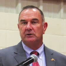 Terry Follis's Instagram, Twitter & Facebook