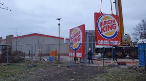 Dezember 1954 in miami unter dem namen insta burger king eröffnet. Burger King In Halle Neustadt Offnet Freitag Du Bist Halle
