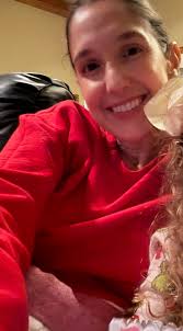 Request for photo edit of deceased mother with twin daughters