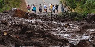 Extenso puente colapsa en brasil y se desconoce número de víctimas. Brasil Rescatan A Decenas De Sobrevivientes Tras El Colapso Del Dique Pero Sube La Cifra De Muertos Y Hay Mas De 300 Desaparecidos