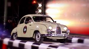To spesialmodeller dedikert til verdens vakreste billøp. Mitten In Der Krise Saab 93 Auf Der Mille Miglia 2011 Saabblog
