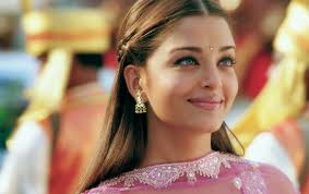 Aishwarya Rai In Bride And Prejudice Most Beautiful Women Bollywood Makeup Bride And Prejudice