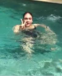 Wirawan dalam akun twitter @blogdokter mengatakan bahwa kehamilan tidak dapat disebabkan oleh adanya campur baur lawan jenis di kolam. Byur Luna Maya Unggah Video Berenang