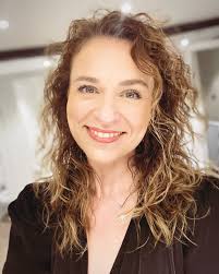 MISTRESS OF CEREMONIES