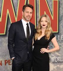 The announcement of the birth of their daughter comes a. Mamma Mia S Amanda Seyfried Welcomes Surprise Second Child With Husband Thomas Sadoski Fr24 News English