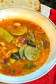 How to make minestrone soup like olive garden. Copycat Olive Garden Minestrone Soup Recipe