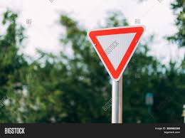 It looks similar to the red triangle group but it can't be placed in the red triangle group. Sign Give Way On Image Photo Free Trial Bigstock