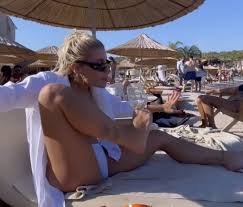 İrem Derici tekne paylaşımıyla büyüledi! Asla duş almadım itirafı olay  oldu! - Internet Haber