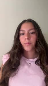 Isabella Xu's Instagram, Twitter & Facebook