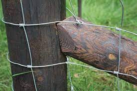 How To Build The Perfect Livestock Fence - Farmers Weekly
