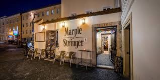 Mit speisekarte24.de, ihrem gastronomieportal, finden sie die besten heimservice und restaurants direkt in ihrer umgebung. Impressum Marple And Stringer Burgerrestaurant Bar