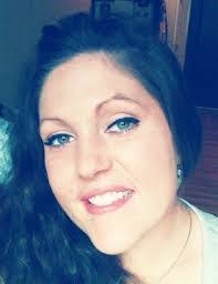 Ashley Harness's Instagram, Twitter & Facebook