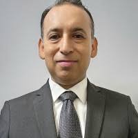 60+ perfiles de «Eulalio»