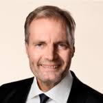 Det vender vi tilbage til, men også blå blok har valgt at lytte til talrige forskeranbefalinger og fået øjnene op for, at de danske skove er i en miserabel naturtilstand, der trænger til en markant indsats. Rune Engelbreth Larsen Greenupdate Dk