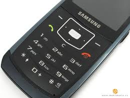 Samsung U100 review: Razor sharp ...