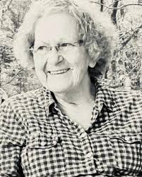 Juanita Manning's Instagram, Twitter & Facebook