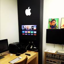 Jul 23, 2021 · expert advice. An Insane Apple Store Inspired Home Office Design