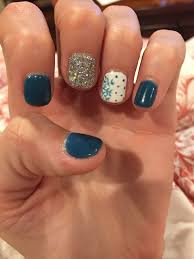 Christmas Nails New Years Nails 2017 2018 1weekold New Year S Nails Nails Nails 2017