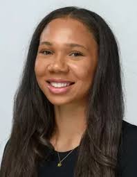 Katrina Beck's Instagram, Twitter & Facebook