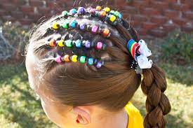Princess Piggies Friday S Film How To Secure A Bead Lucky Rainbow So Doing This For The 4th W Red White Blue Hair Beads Crazy Hair Wacky Hair Days