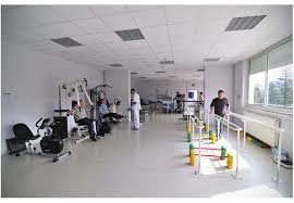 63 gîtes, locations, résidences de vacances, appartements et campings à bagnères de bigorre et ses environs. L Etablissement Hopital Le Montaigu