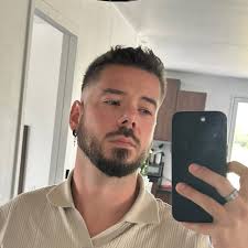 Kate and Angelina Jolie at Golden Globes Awards ✨ ↳ 📸: @galafr ↳  #katewinslet #angelinajolie #goldenglobes