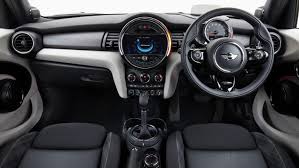 Marea majoritate a masinilor venite din anglia, vin din pacate cu volanul pe partea dreapta. CondiÈii Pentru A Putea Conduce O MaÈinÄ Cu Volan Pe Dreapta In Romania