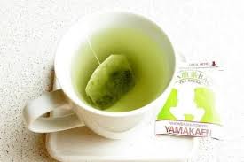 Khasiat teh hijau hanya diketahui oleh sebagian orang saja. 5 Alasan Kamu Harus Sering Minum Teh Tawar Panas Banyak Manfaat