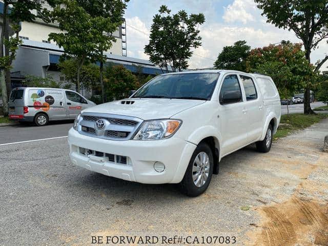 Pristine 2006 Toyota Hilux Double Cab, AI generated