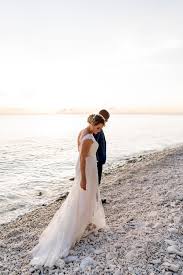 Door de buien van de afgelopen tijd is het eiland ontzettend prachtig! Bruiloft Op Curacao Bruidsfoto S Bruiloft Trouwfoto S