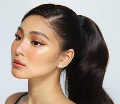 She is a filipino actress, and singer/performer known for diary ng panget (2014), talk back and you're dead (2015), para sa hopeless romantic (2015), and this time (2016). Nadine Lustre Admits She S No Saint Manila Bulletin