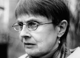 Laura Jensen's Instagram, Twitter & Facebook