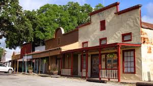 Storage near Kingsbury, TX